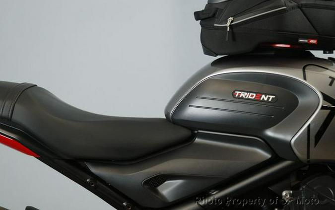 2023 Triumph Trident 660 Two-Tone