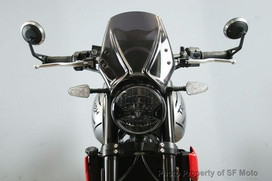 2023 Triumph Trident 660 Two-Tone