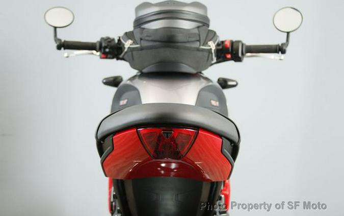 2023 Triumph Trident 660 Two-Tone