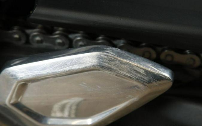 2023 Triumph Trident 660 Two-Tone