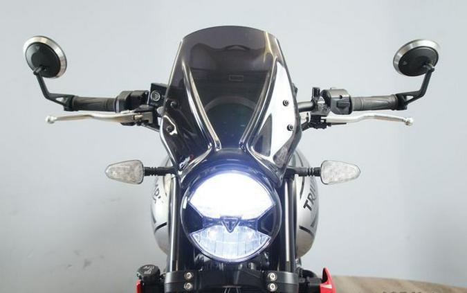 2023 Triumph Trident 660 Two-Tone