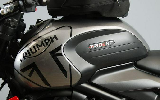 2023 Triumph Trident 660 Two-Tone