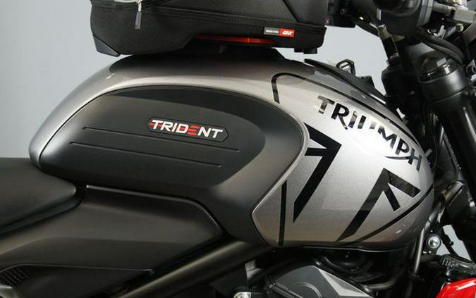 2023 Triumph Trident 660 Two-Tone