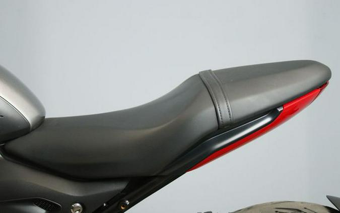 2023 Triumph Trident 660 Two-Tone