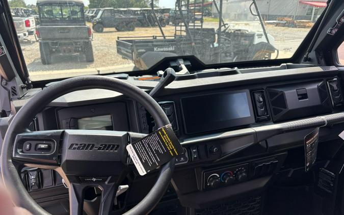 2026 Can-Am Defender MAX Lone Star Cab HD11