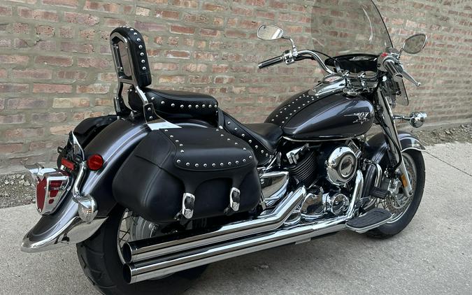 2005 Yamaha V-Star 650 Classic Silverado