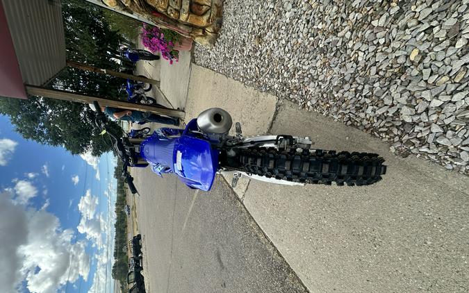 2027 YAMAHA YZ450F Team Yamaha Blue - YD0386