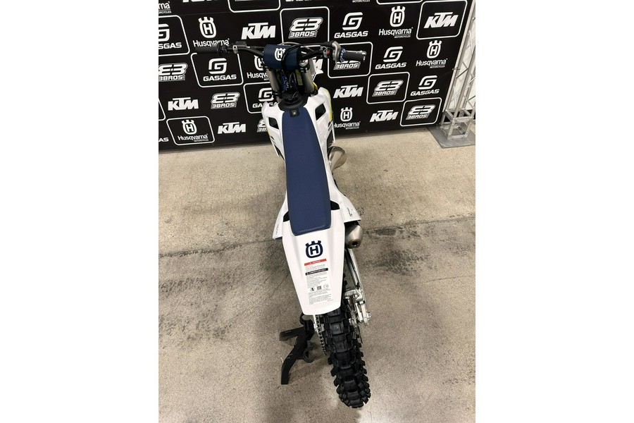 2025 TC 150 - Husqvarna Motorcycles