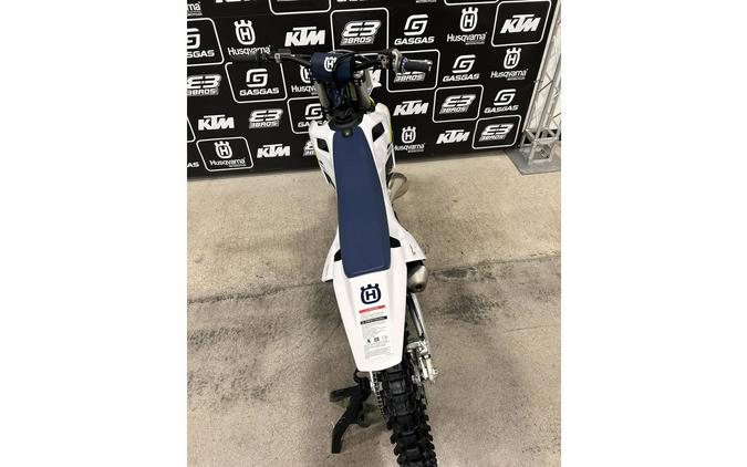 2025 TC 150 - Husqvarna Motorcycles