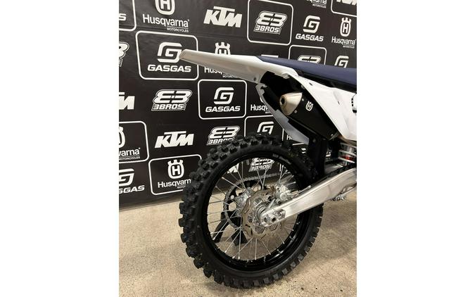 2025 TC 150 - Husqvarna Motorcycles