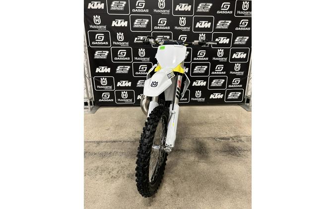 2025 TC 150 - Husqvarna Motorcycles