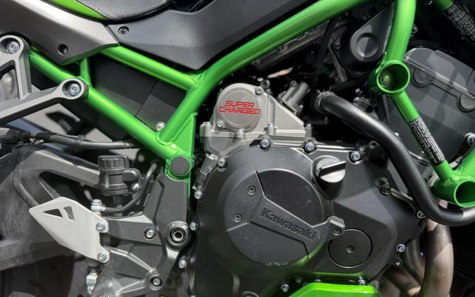 2025 Kawasaki Z H2 SE ABS Metallic Matte Graphensteel Gray