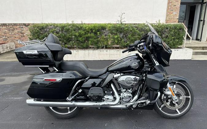2025 Harley-Davidson Street Glide FLHXU - Ultra