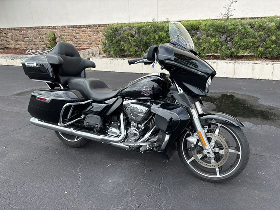 2025 Harley-Davidson Street Glide FLHXU - Ultra