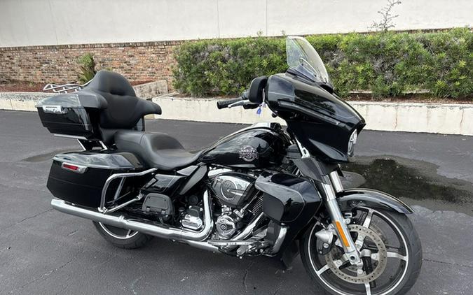 2025 Harley-Davidson Street Glide FLHXU - Ultra