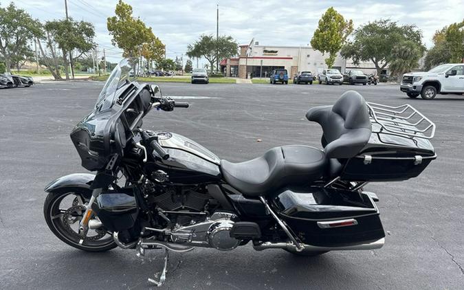 2025 Harley-Davidson Street Glide FLHXU - Ultra