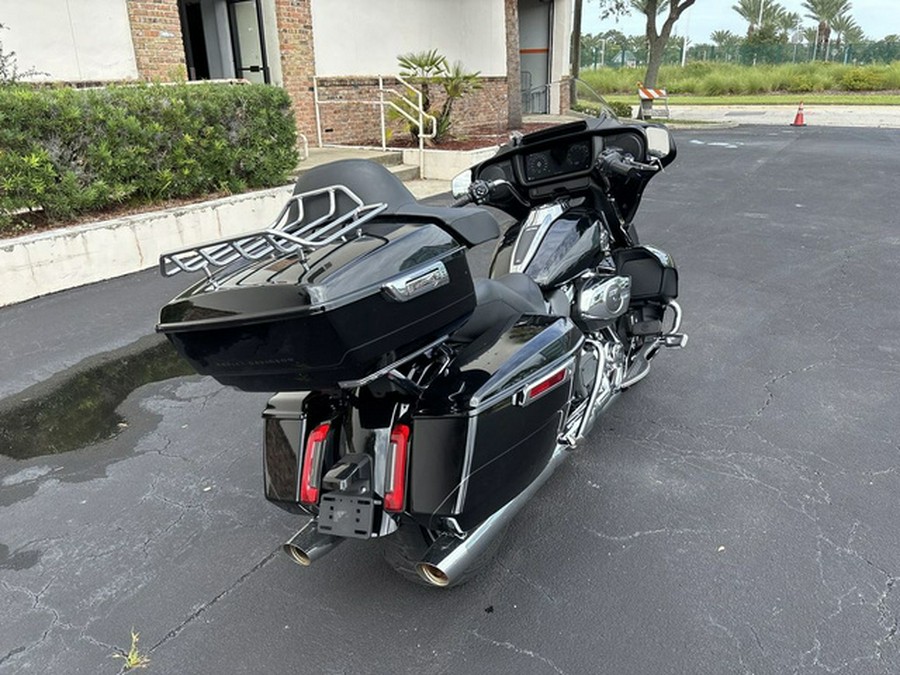 2025 Harley-Davidson Street Glide FLHXU - Ultra