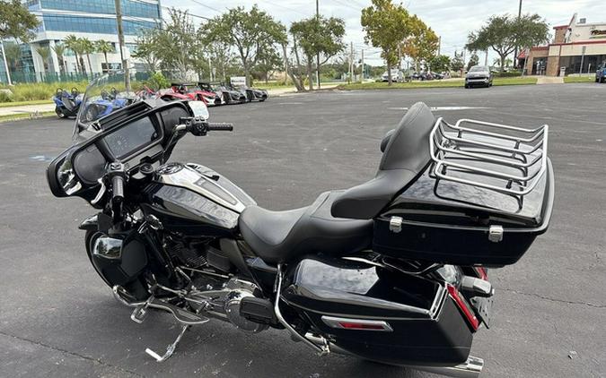 2025 Harley-Davidson Street Glide FLHXU - Ultra