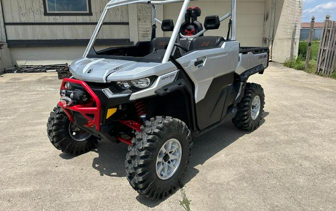 2024 Can-Am™ Defender X mr With Half Doors HD10