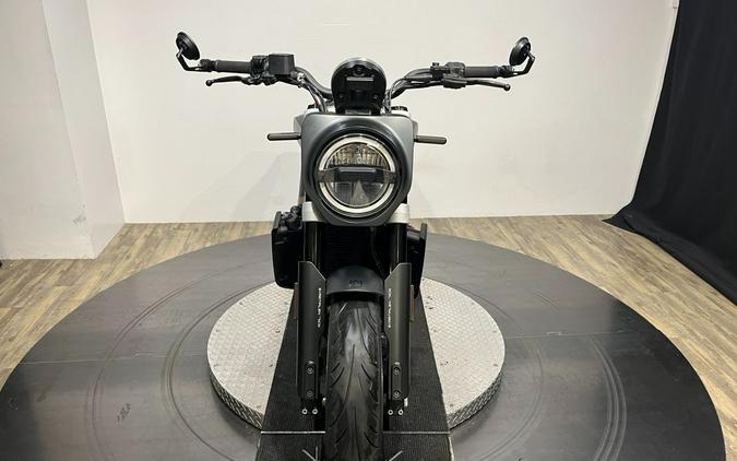 2019 Husqvarna Svartpilen 701