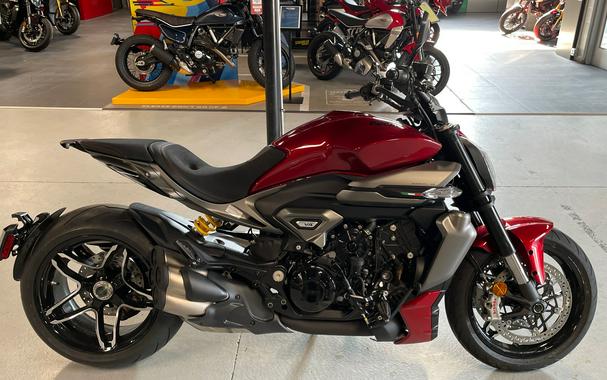 2026 Ducati XDiavel V4 *DEMO*