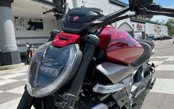 2026 Ducati XDiavel V4 - DEMO -