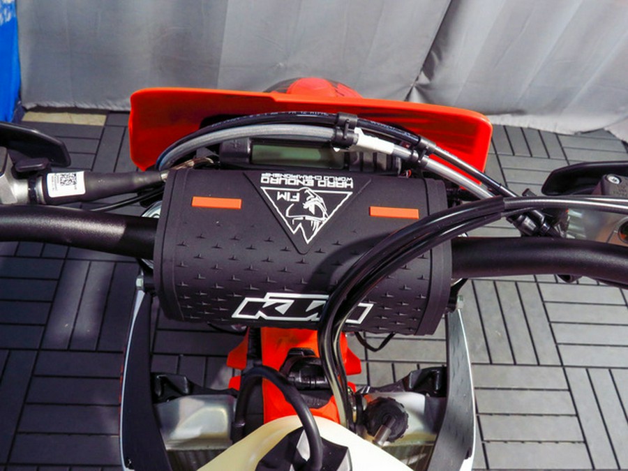 2026 KTM XC 300 W Hardenduro