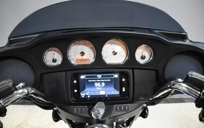 2020 Harley-Davidson Street Glide FLHX