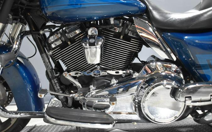 2020 Harley-Davidson Street Glide FLHX