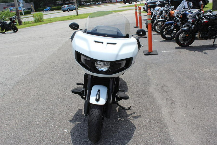 2021 Indian Motorcycle® Challenger® Dark Horse White Smoke