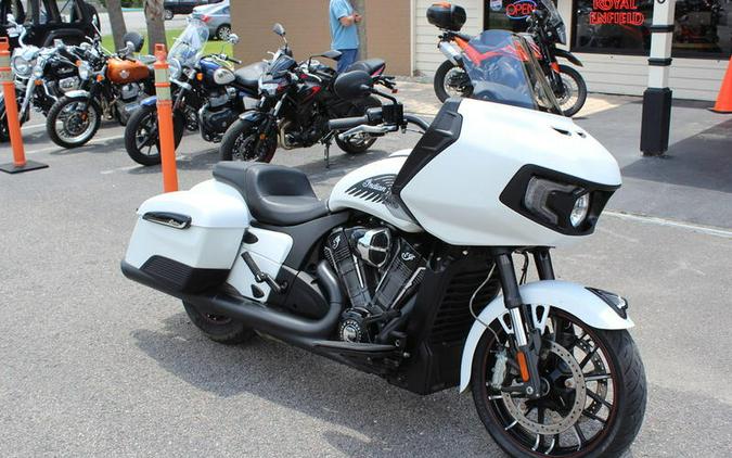 2021 Indian Motorcycle® Challenger® Dark Horse White Smoke