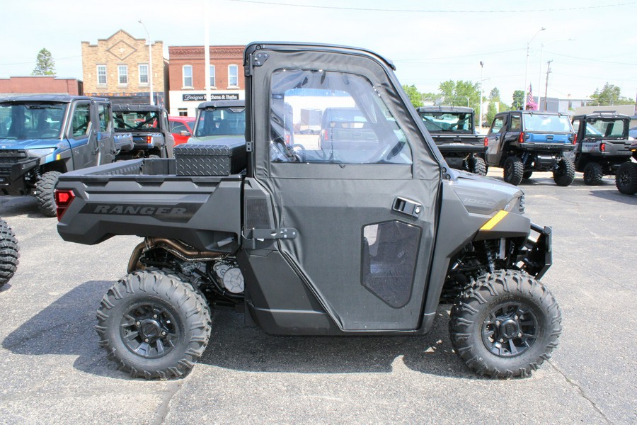 2024 Polaris Industries RANGER 1000 PREMIUM + ACCESSORIES - GRANITE GRAY