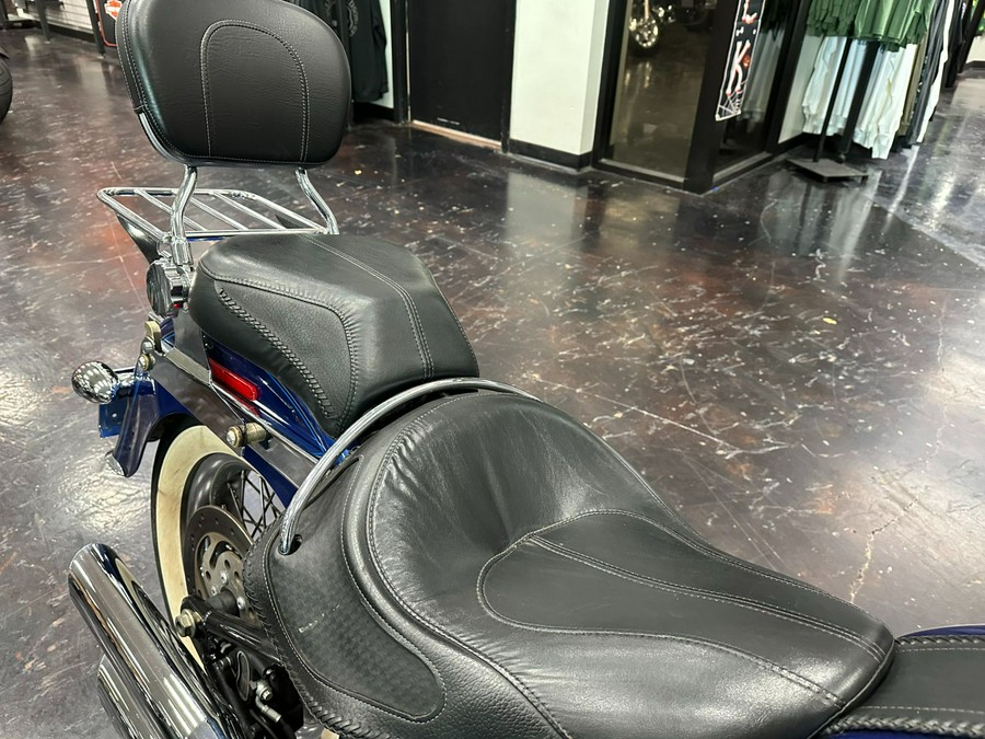 2016 Harley-Davidson Softail® Deluxe