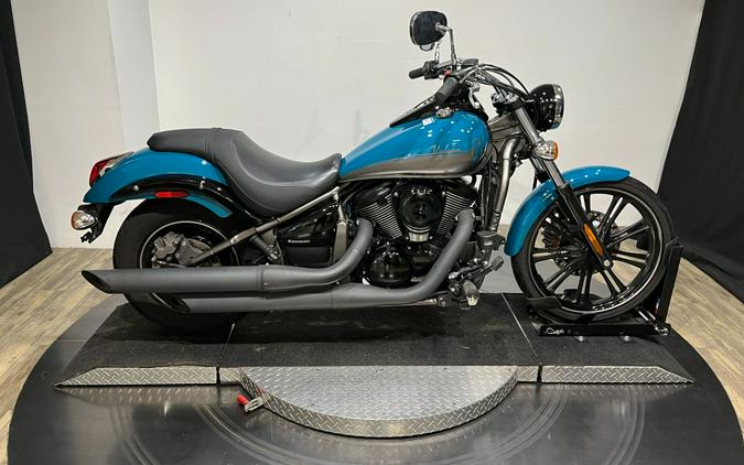 2022 Kawasaki Vulcan 900 Custom