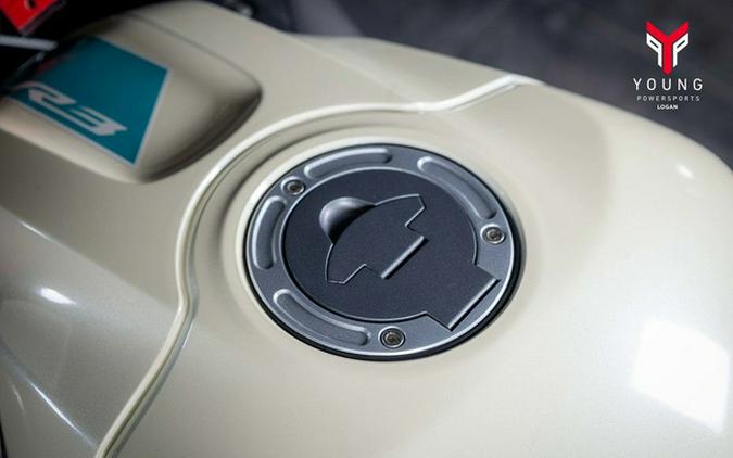 2024 Yamaha YZF-R3 R3