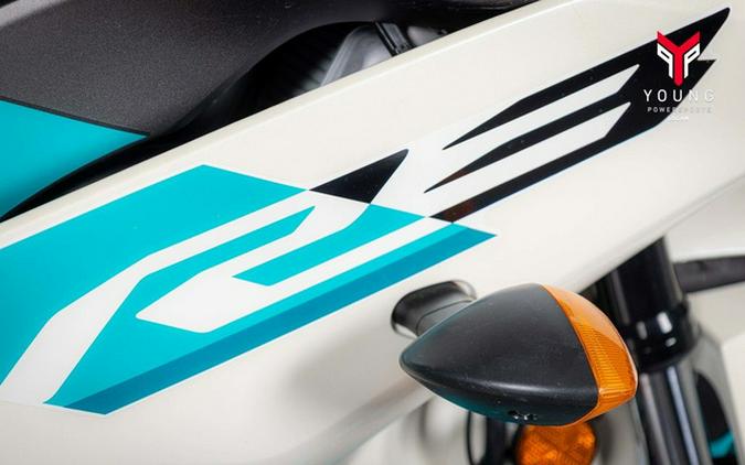 2024 Yamaha YZF-R3 R3