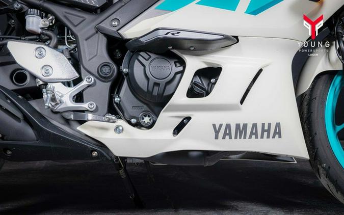 2024 Yamaha YZF-R3 R3