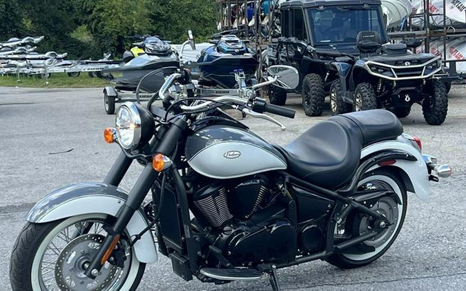 2024 Kawasaki Vulcan 900 Classic