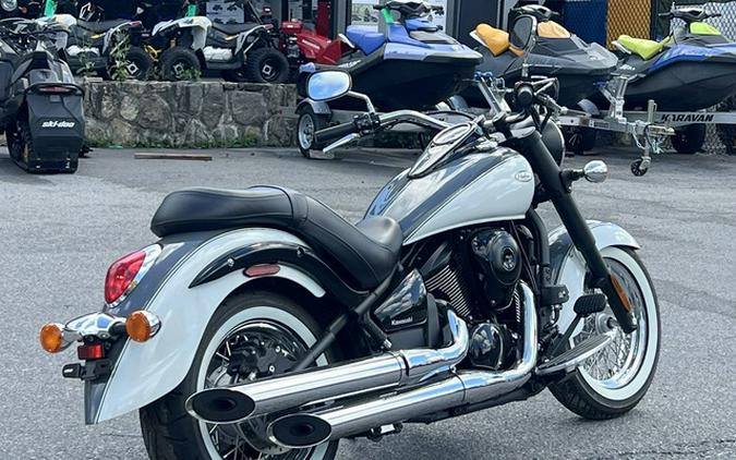2024 Kawasaki Vulcan 900 Classic