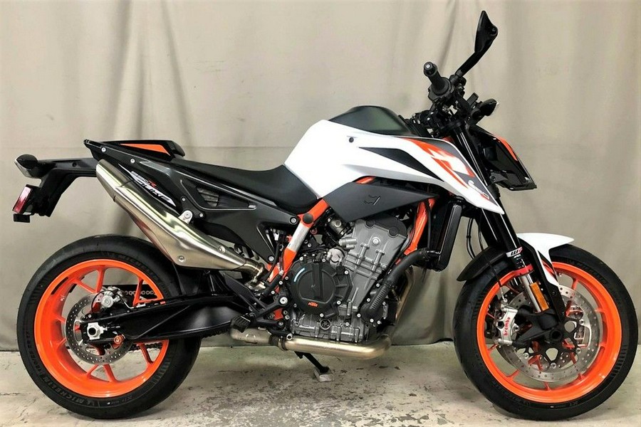 2020 KTM Duke 890 R