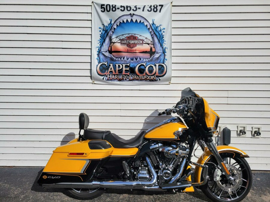2022 HarleyDavidson CVO™ Street Glide Hightail Yellow Pearl for sale