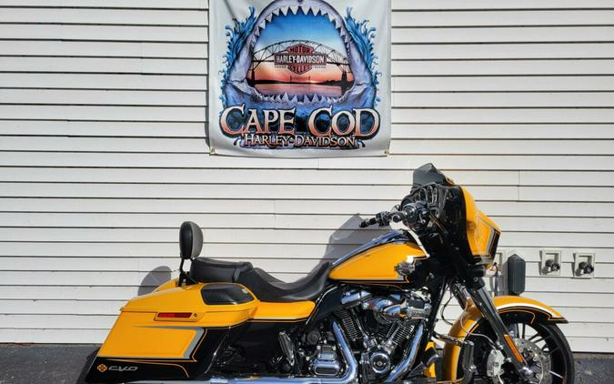 2022 Harley-Davidson CVO™ Street Glide Hightail Yellow Pearl