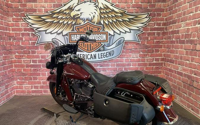 2020 Harley-Davidson® FLHCS - Heritage Classic 114