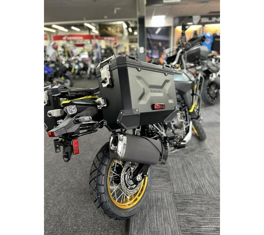 2024 Suzuki V-Strom 800DE Adventure