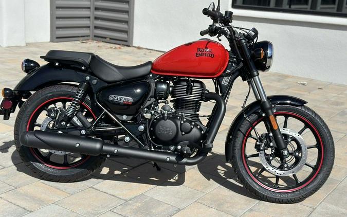 2023 Royal Enfield Meteor 350 Fireball Red