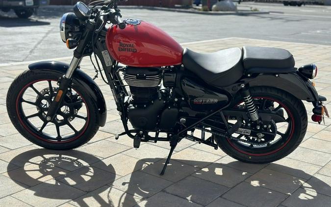 2023 Royal Enfield Meteor 350 Fireball Red