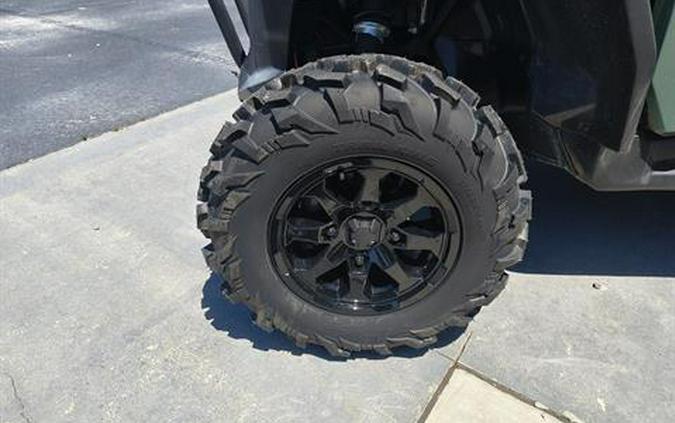 2022 Can-Am Commander DPS 700