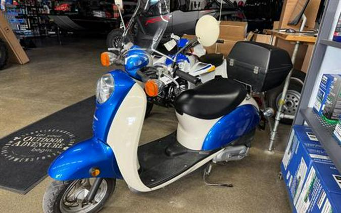 2009 Honda Metropolitan®