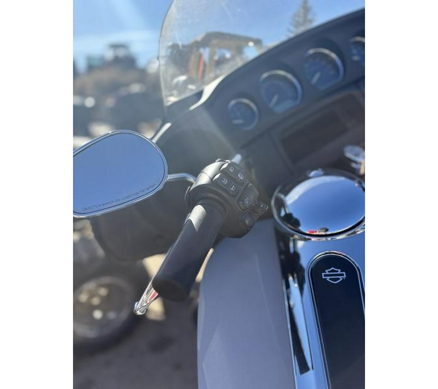 2022 HARLEY FLHT - UO4400