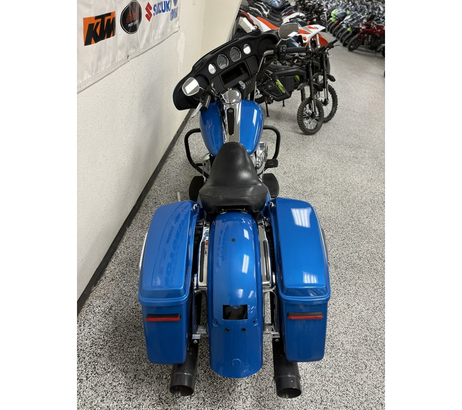2022 Harley-Davidson® Electra Glide Standard - UO4400